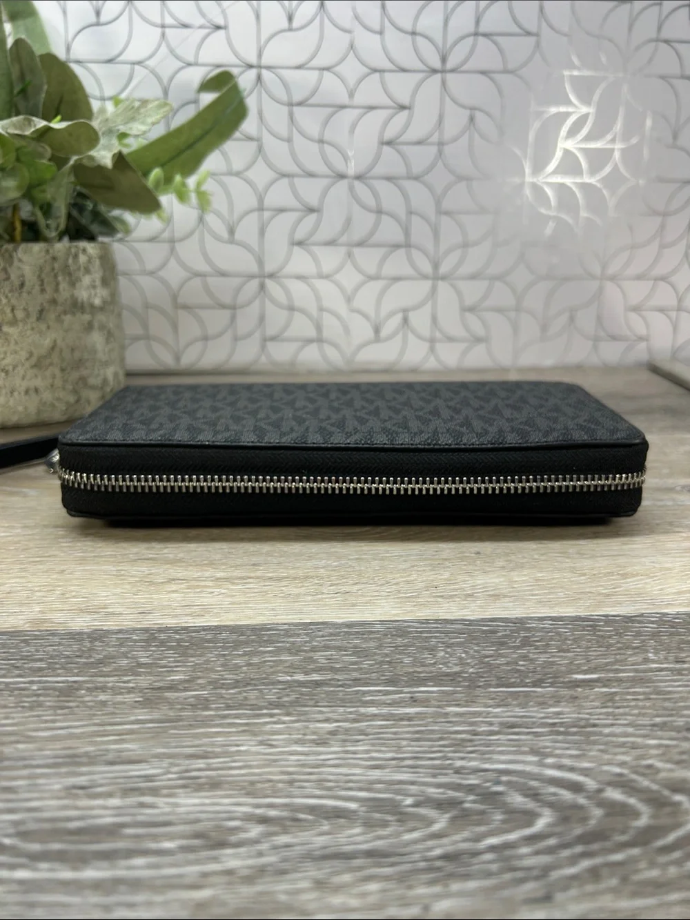 NWOT Michael Kors Black Logo Zip-Around Wristlet Wallet